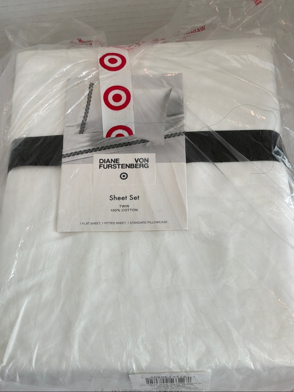 Diane Von Furstenberg White Twin Sheet Set with Black Accent Band 100% cotton